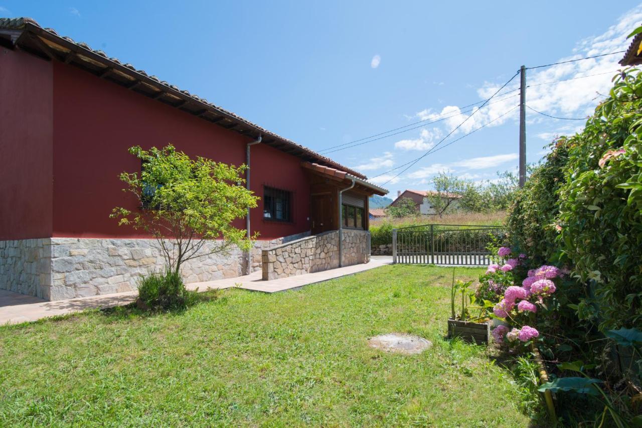 Los Candiles Onís Exteriör bild